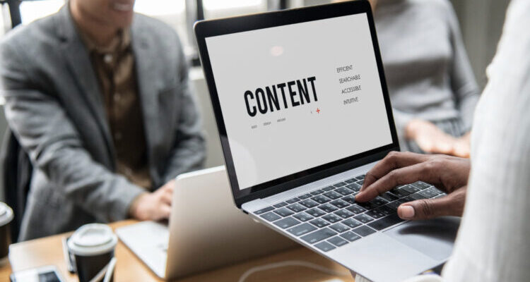 Jak content wpływa na SEO? Kompletny przewodnik dla stron internetowych