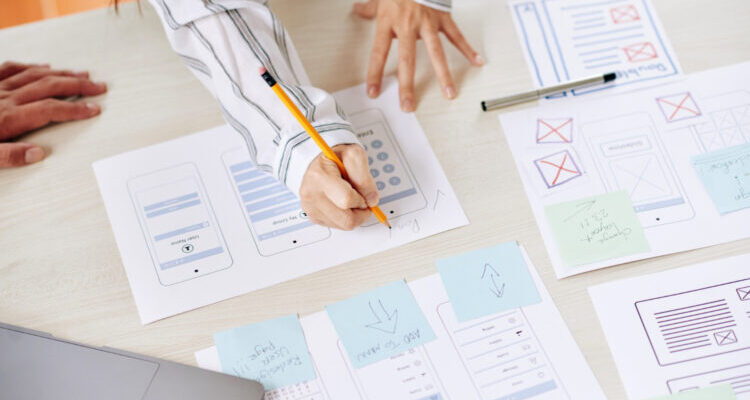 Jak UX (doświadczenie użytkownika) wpływa na SEO?