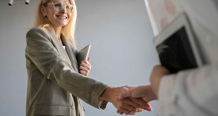 jak pozyskiwać nowych klientów